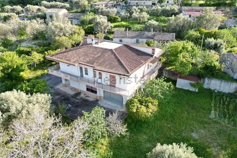 Villa i Ardore, Reggio Calabria, Ardore - € 250.000 | Ref: es5554594 - foto 1