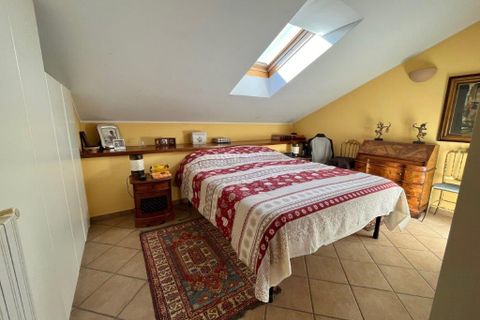 Villa i Saronno, Varese, Saronno - € 475.000 | Ref: es5554399 - foto 14