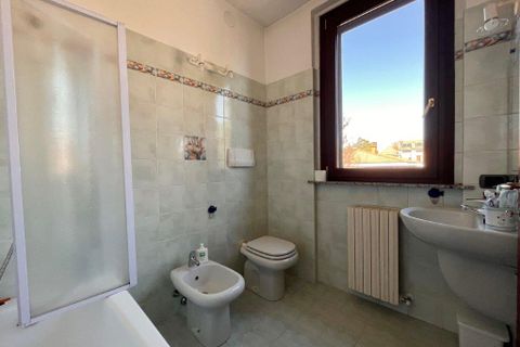 Villa i Saronno, Varese, Saronno - € 475.000 | Ref: es5554399 - foto 17