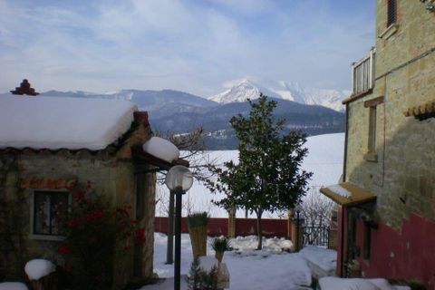 Villa a Roccafluvione, Ascoli Piceno, Roccafluvione - € 210.000 | Ref: es5554334 - foto 10