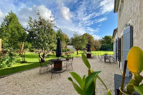 Villa i Aulnay, Charente-Maritime, Aulnay - € 550.000 | Ref: es5554756 - foto 4
