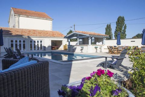 Villa i Aulnay, Charente-Maritime, Aulnay - € 550.000 | Ref: es5554756 - foto 35