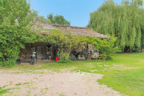 Villa a Louin, Deux-Sevres, Louin - € 255.000 | Ref: es5554597 - foto 10