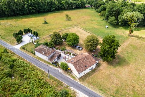 Villa en Combiers, Charente, Combiers - € 291.500 | Ref: es5553457 - photo 1