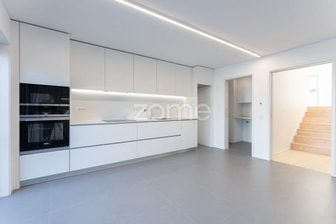 Villa a Paranhos, Porto, Paranhos - € 990.000 | Ref: ZMPT581253 - foto 5