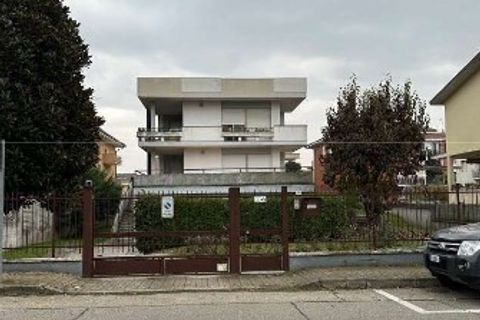 Lejlighed i Vercelli, Vercelli, Vercelli - € 81.515 | Ref: VC154/24L1-2609-25-1000 - foto 1
