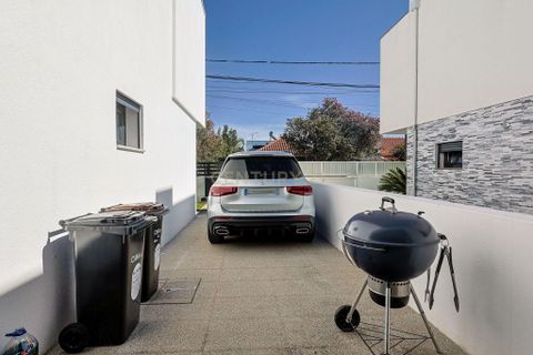 Villa i Almada, Setubal, Almada - € 849.000 | Ref: C0431-00725 - foto 38