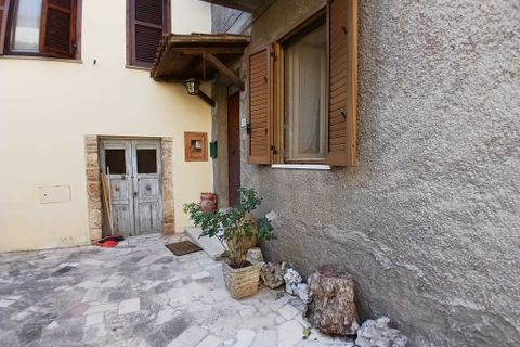 Byhus i Guardea, Terni, Guardea - € 47.000 | Ref: Frattuccia001 - foto 2