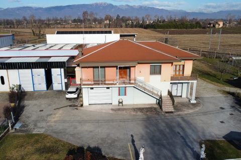 Villa i Castello di Godego, Treviso, Castello di Godego - € 330.000 | Ref: CV25020 - foto 1