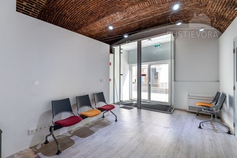 L'establiment comercial a Evora, Evora, Evora - € 1.500/mes | Ref: 2314 - foto 15