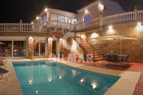 Villa a Benalmadena, Malaga, Benalmadena - € 1.575.000 | Ref: 212637 - foto 40