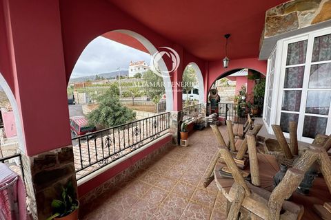 Villa a Adeje, Tenerife, Adeje - € 790.000 | Ref: 1471 - foto 2