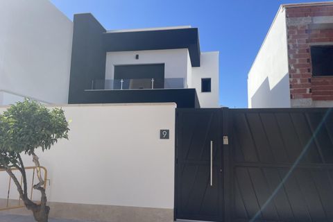 Villa i Almoradi, Alicante, Almoradi - € 359.900 | Ref: SLV18-6660G - foto 2
