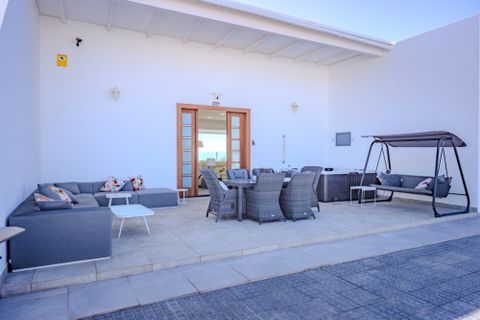 Villa i Costa Teguise, Lanzarote, Costa Teguise - € 925.000 | Ref: P324002 - foto 6