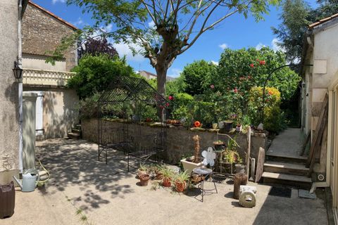 Villa i Montmorillon, Vienne, Montmorillon - € 360.400 | Ref: BVI82498 - foto 10