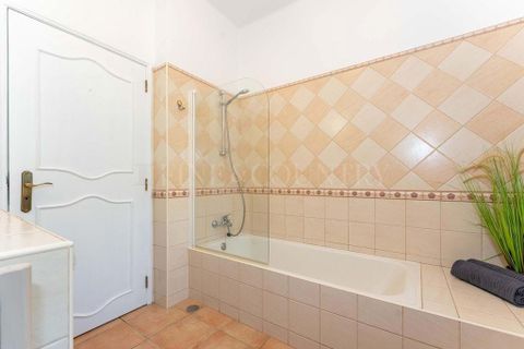 Villa i Carvoeiro, Faro, Carvoeiro - € 1.750.000 | Ref: FC1026VCZ - foto 32