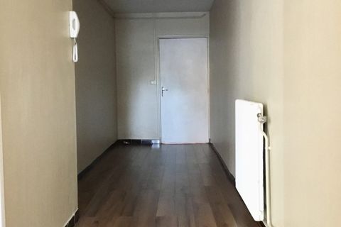 Apartament a Lens, Pas-de-Calais, Lens - € 590/mes | Ref: LA2296 - foto 8