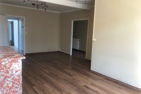 Apartament a Lens, Pas-de-Calais, Lens - € 590/mes | Ref: LA2296 - foto 9