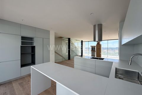 Villa a Maia, Porto, Maia - € 695.000 | Ref: 352250247 - foto 5