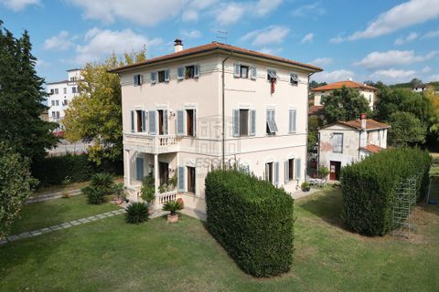 Villa a Porcari, Lucca, Porcari - € 750.000 | Ref: IA03781 - foto 6