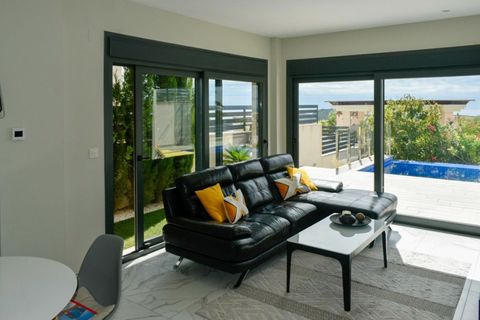 Villa i Finestrat, Alicante, Finestrat - € 695.000 | Ref: CHA0161 - foto 1