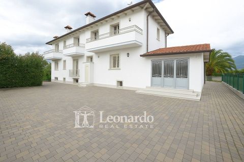 Rækkehus i Camaiore, Lucca, Camaiore - € 540.000 | Ref: C448 - foto 1