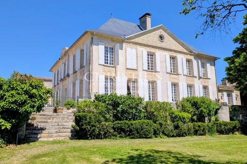 Villa i Saint-Emilion, Gironde, Saint-Emilion - € 2.650.000 | Ref: KM1115 - foto 1