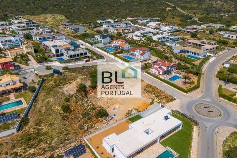 Helårsgrund i Quelfes, Faro, Quelfes - € 190.000 | Ref: SÒL_178 - foto 9