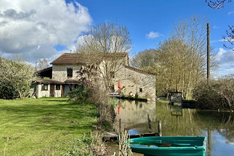 Villa i Londigny, Charente, Londigny - € 275.000 | Ref: BVI83002 - foto 1