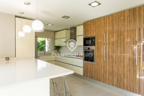 Villa a Alella, Barcelona, Alella - € 1.890.000 | Ref: PH103591/3699 - foto 14