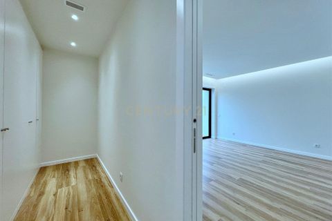 Villa i Carcavelos, Lisbon, Carcavelos - € 1.700.000 | Ref: C0283-01132 - foto 16