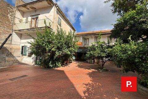 Villa i Caserta, Caserta, Caserta - € 120.000 | Ref: kA9241 - foto 1