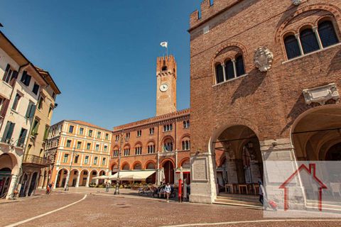 Villa i Treviso, Treviso, Treviso - € 1.500.000 | Ref: DV114 - foto 1