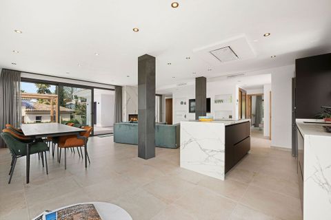 Villa a Marbella, Malaga, Marbella - € 2.195.000 | Ref: R5189341 - foto 11