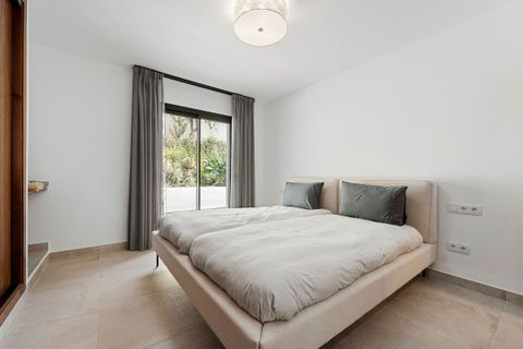 Villa a Marbella, Malaga, Marbella - € 2.195.000 | Ref: R5189341 - foto 14