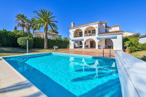 Villa i Marbella, Malaga, Marbella - € 1.399.000 | Ref: R4954378 - foto 1