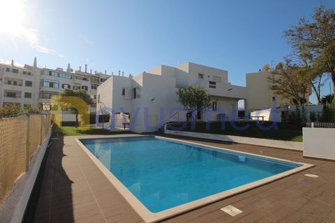 Villa i Albufeira, Faro, Albufeira - € 1.490.000 | Ref: V7-01 (PR-077) - foto 1