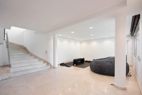 Villa i Marseille, Bouches-du-Rhone, Marseille - € 3.990.000 | Ref: HH-15945511 - foto 14