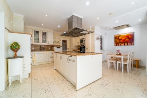 Villa i Marbella, Malaga, Marbella - € 1.695.000 | Ref: PANR-15911 - foto 21