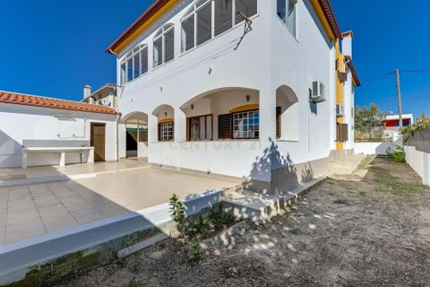 Villa i Seixal, Setubal, Seixal - € 670.000 | Ref: C0222-06539 - foto 3