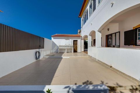 Villa i Seixal, Setubal, Seixal - € 670.000 | Ref: C0222-06539 - foto 5