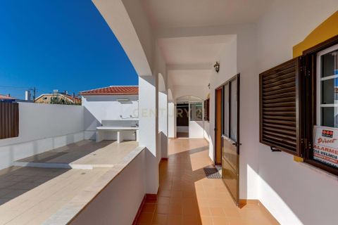 Villa i Seixal, Setubal, Seixal - € 670.000 | Ref: C0222-06539 - foto 6