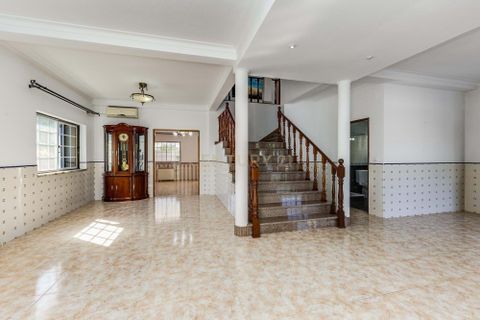 Villa i Seixal, Setubal, Seixal - € 670.000 | Ref: C0222-06539 - foto 8