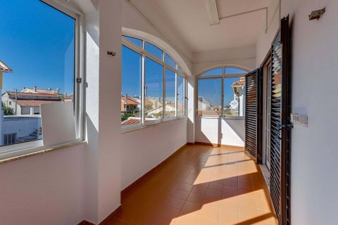 Villa i Seixal, Setubal, Seixal - € 670.000 | Ref: C0222-06539 - foto 16