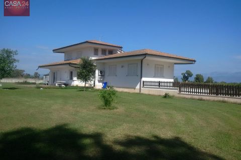 Villa a Latina, Latina, Latina - € 395.000 | Ref: 1404 - foto 13