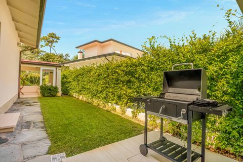 Villa a Forte dei Marmi, Lucca, Forte dei Marmi - € 18.000/mes | Ref: CBI082-1110-129686 - foto 26
