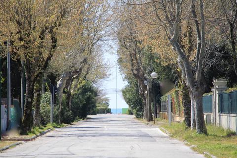 Villa a Forte dei Marmi, Lucca, Forte dei Marmi - € 18.000/mes | Ref: CBI082-1110-129686 - foto 30