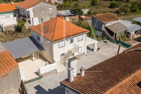 Villa i Coimbra, Coimbra, Coimbra - € 280.000 | Ref: LUX_CB-00657 - foto 1