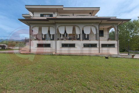 Villa a Cassino, Frosinone, Cassino - € 350.000 | Ref: AC99-149-1669 - foto 5