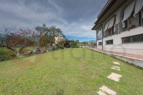 Villa a Cassino, Frosinone, Cassino - € 350.000 | Ref: AC99-149-1669 - foto 6